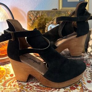 Free People Clogs